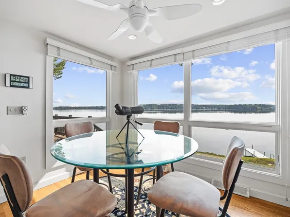 15 Hilltop Acres Dr, Lakeville, MA 02347