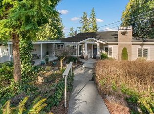 8124 NE 166th St, Kenmore, WA 98028