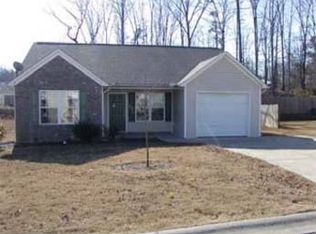 136 Chance Dr NW, Calhoun, GA 30701