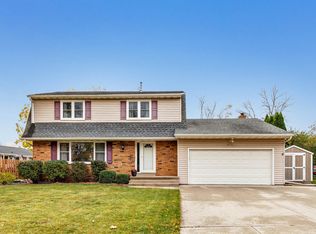 2624 E River Dr, Green Bay, WI 54301