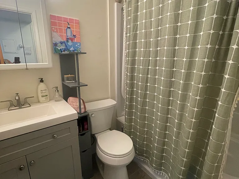 240 Main St #8 — Photo 10
