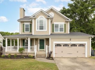 126 Waters Edge Ln, Hendersonville, TN 37075