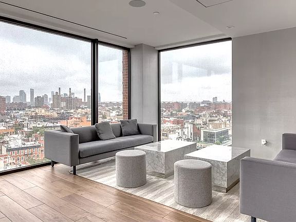 4th image of 171 Suffolk St #3H