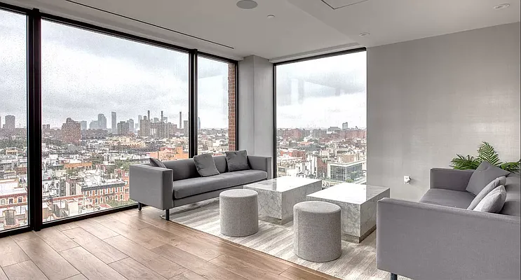 Rented by REAL New York | media 7