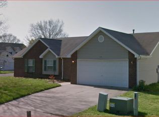 616 W Green Meadows Rd, Columbia, MO 65203