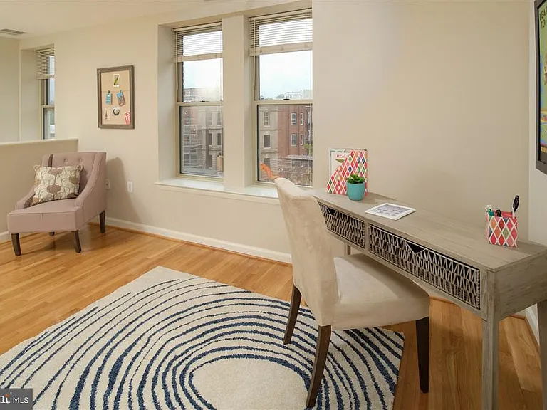 1308 Clifton St NW #217 — Photo 5