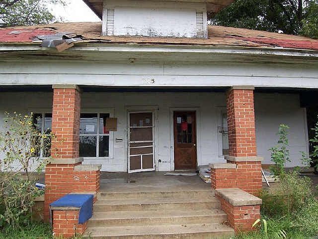 1st image of 1203 Elmwood Ave