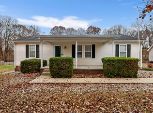 307 Marcrum Ln, Scottsville, KY 42164