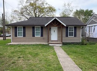 826 Radford Pl, Knoxville, TN 37917