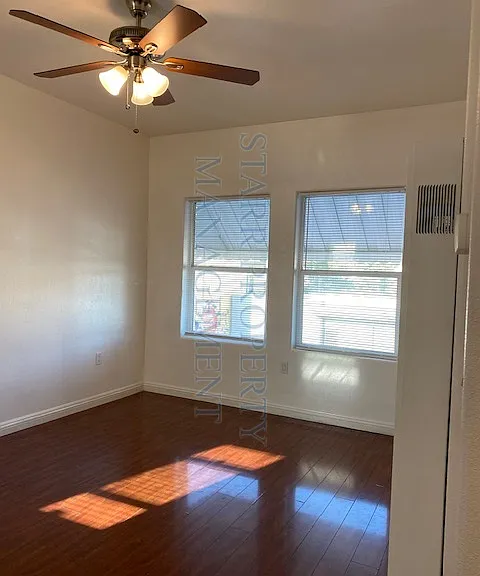 346 N California St — Photo 8