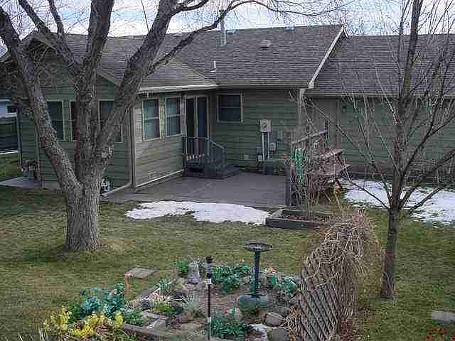 2nd image of 412 Tamarack Dr
