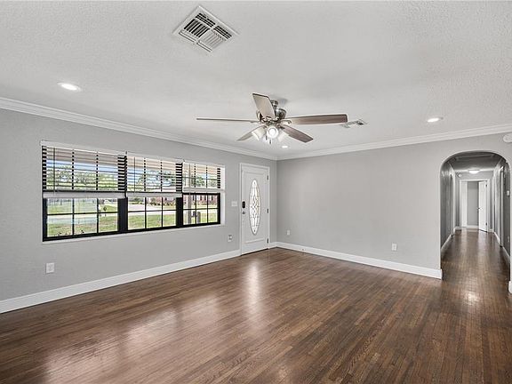 5th image of 510 WINDERMERE DRIVE