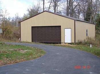2nd image of 1563 Suzanne Dr NE