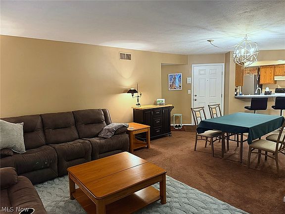 3rd image of 6799 Tippecanoe Rd Unit 1
