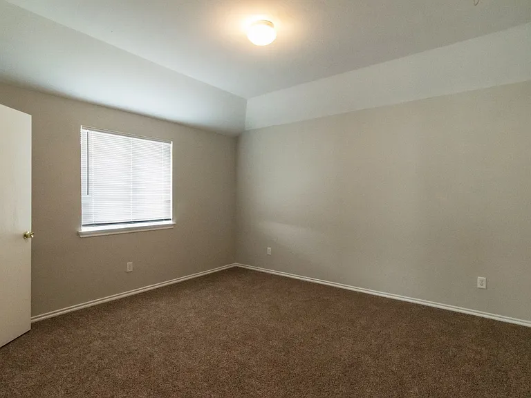 8512 Prairie Wind Trl — Photo 21