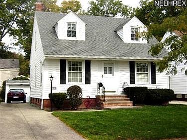 1st image of 14604 Birchwood Ave