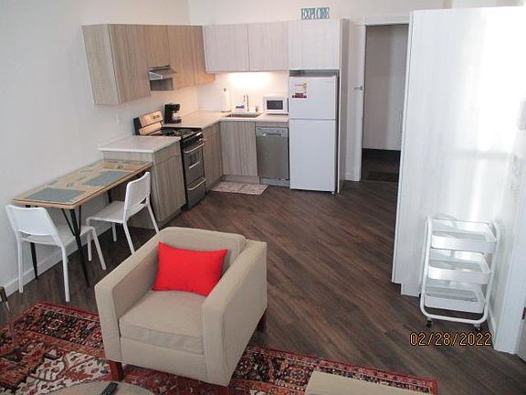 Looking toward kitchen