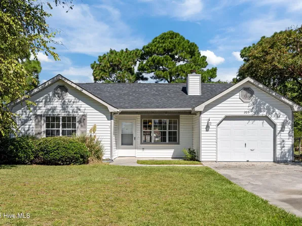 205 Joey Court, Hubert, NC 28539