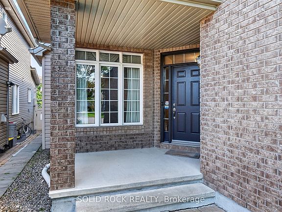 3rd image of 131 Finn Ct