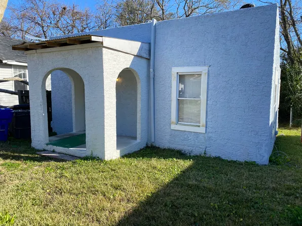1925 Norwood St, North Charleston, SC 29405