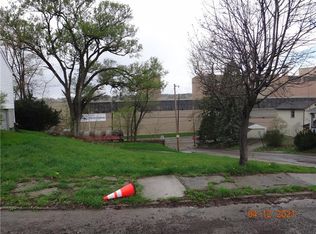 251 1st Ave, Sharon, PA 16146