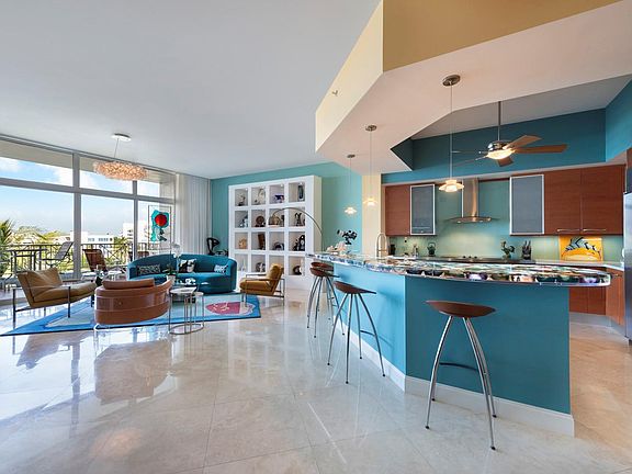4th image of 701 SE 21st Avenue #502
