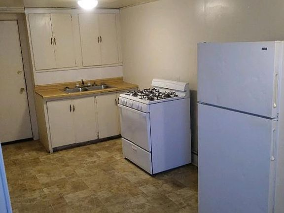 3rd image of 103 E Williams St APT 4