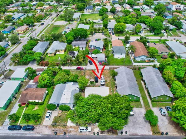 134 SW 10TH Avenue, Delray Beach, FL 33444
