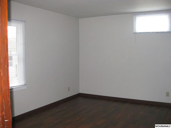 5th image of 1129 N Park St