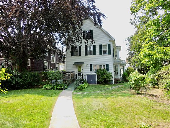 2nd image of 9 Brewster St #1