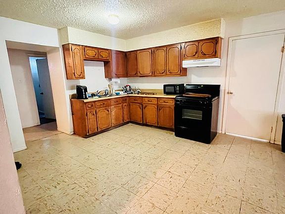 5th image of 1006 Kifuri St