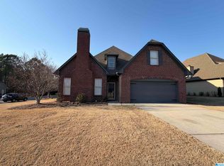 1001 Aronimink Dr, Calera, AL 35040