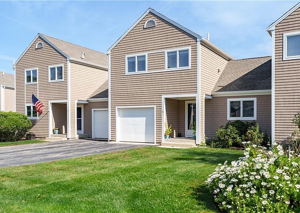 1st image of 4 Palmer Cir #15