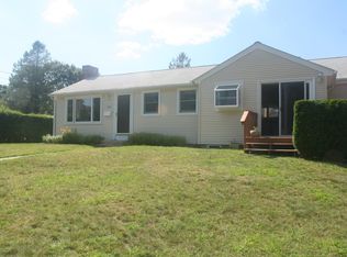 159 Caswell St, Narragansett, RI 02882