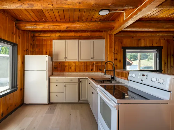 12457 State Highway 75, Ketchum, ID