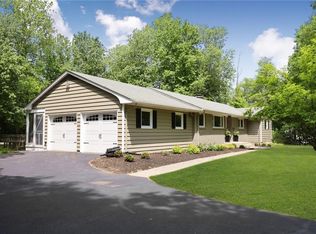 2 Little Brook Ln, New City, NY 10956