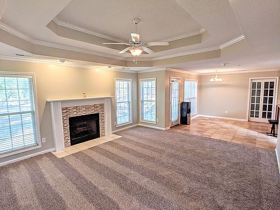 5th image of 185 Raspberry Way