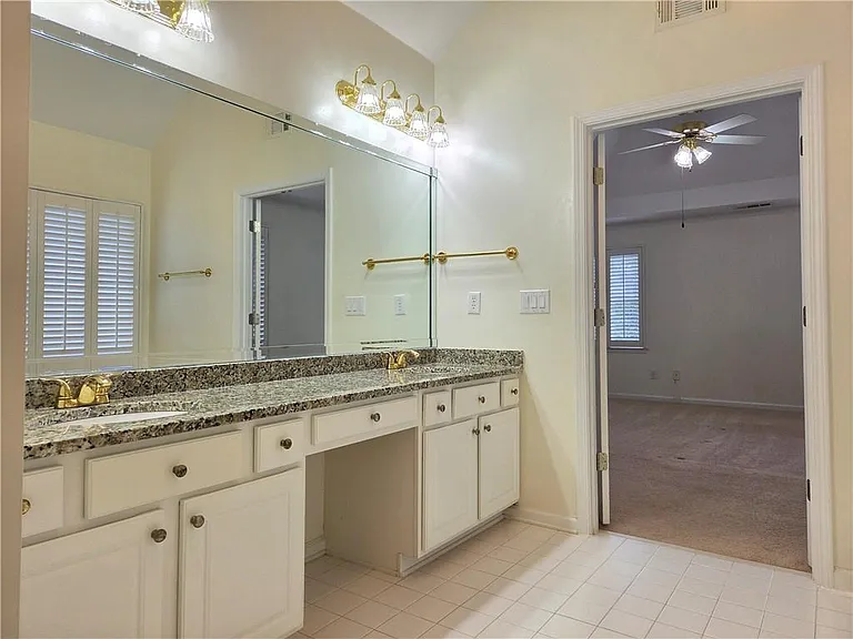 3715 Ridgeside Ct — Photo 29