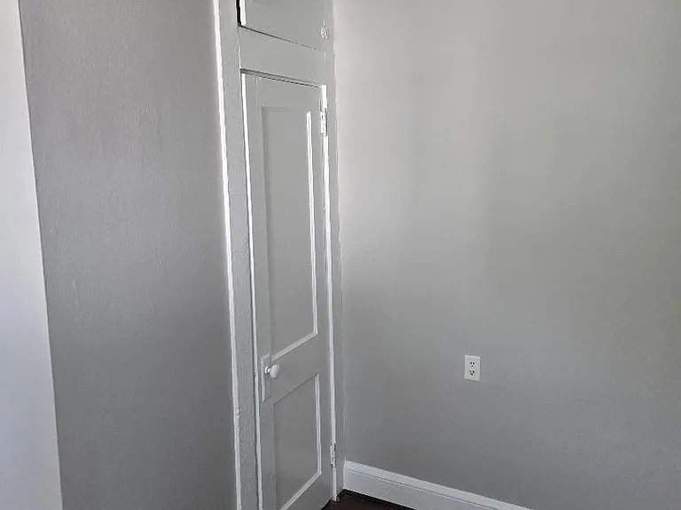 415 Pettigru St #1 — Photo 6