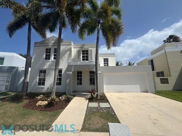 (undisclosed Address), Toa Baja, PR 00949