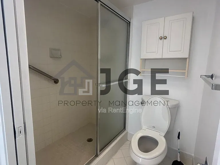 12600 Sw Ct #5-208L — Photo 12