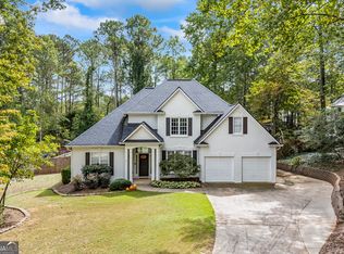 6855 Fox Creek Dr, Cumming, GA 30040