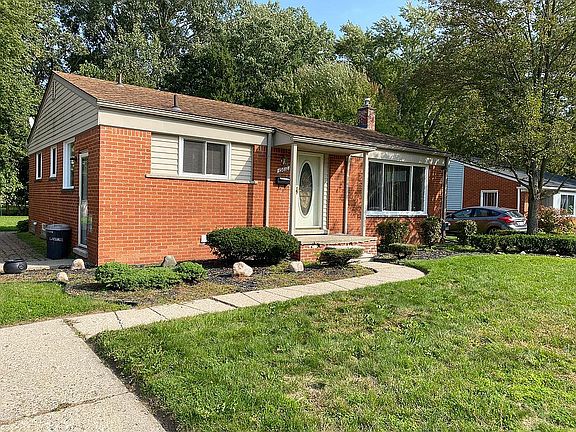 2nd image of 19810 Weyher St