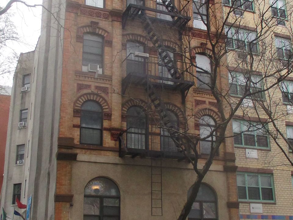 1st image of 268 E 4th St APT 1CD