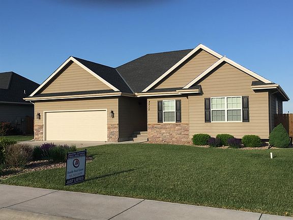 2nd image of 4510 Vista Dr