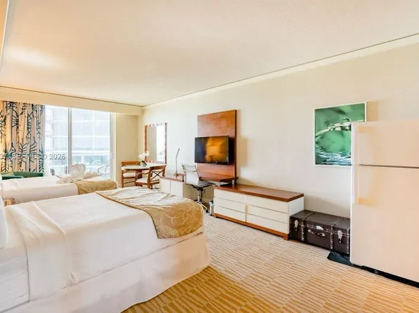 18001 Collins Ave #512, Sunny Isles Beach, FL 33160