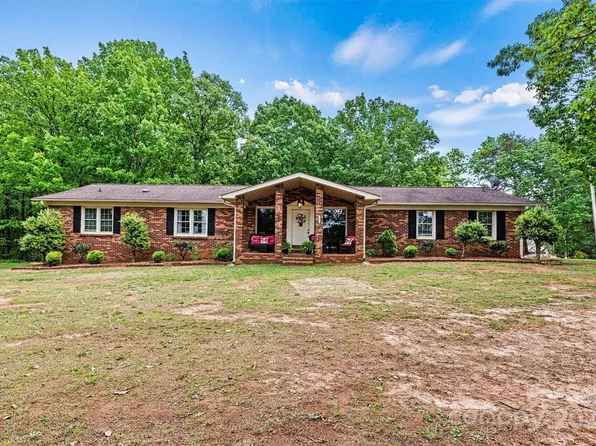 5374 E State Highway 150, Lincolnton, NC 28092