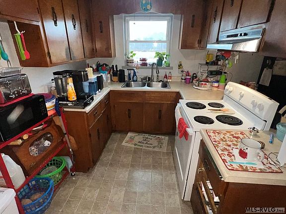 4th image of 689 Old Tobacco Dr