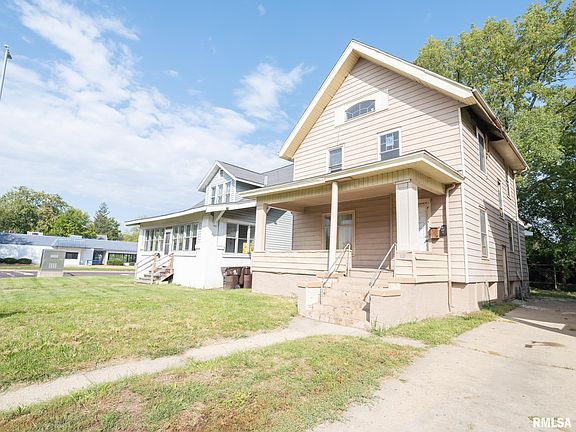 3rd image of 1819 W Bradley Ave