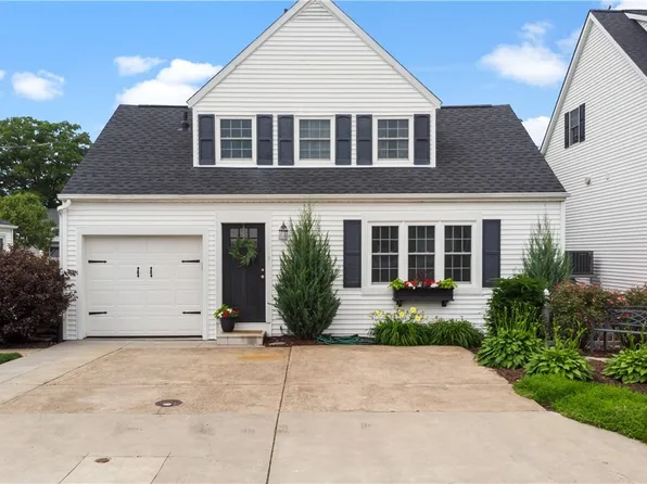 5408 Park Dr, Vermilion, OH 44089